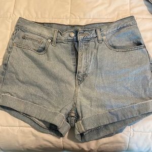 Levi Jean Short
